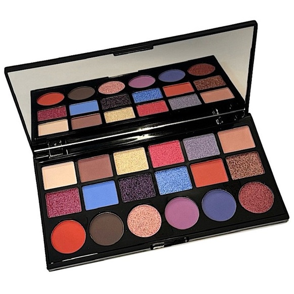 Kleancolor Other - KleanColor City Never Sleeps Eyeshadow Palette